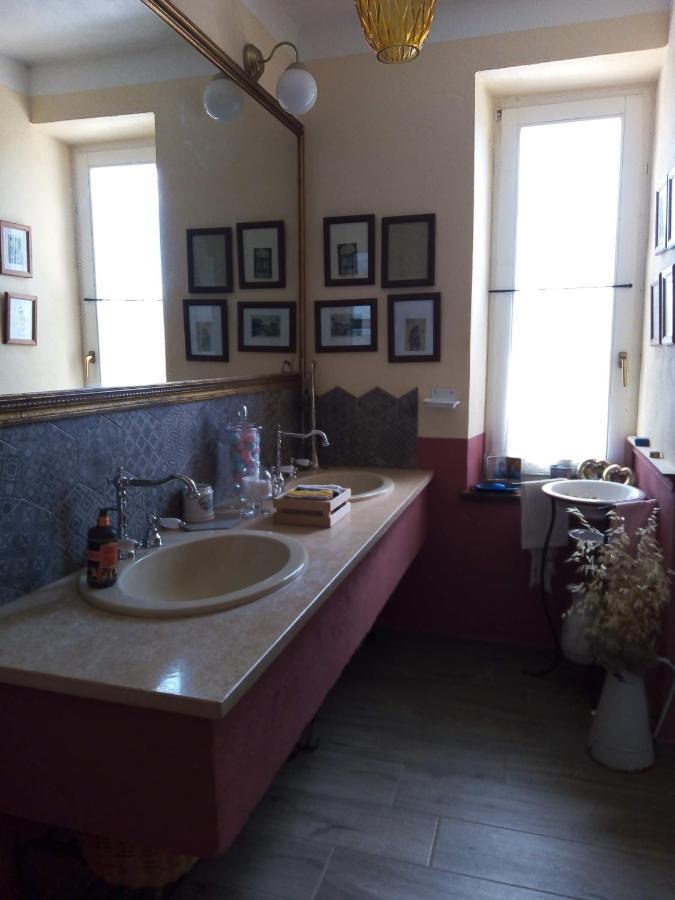 B&B La Gallinella Rossa Baschi ภายนอก รูปภาพ